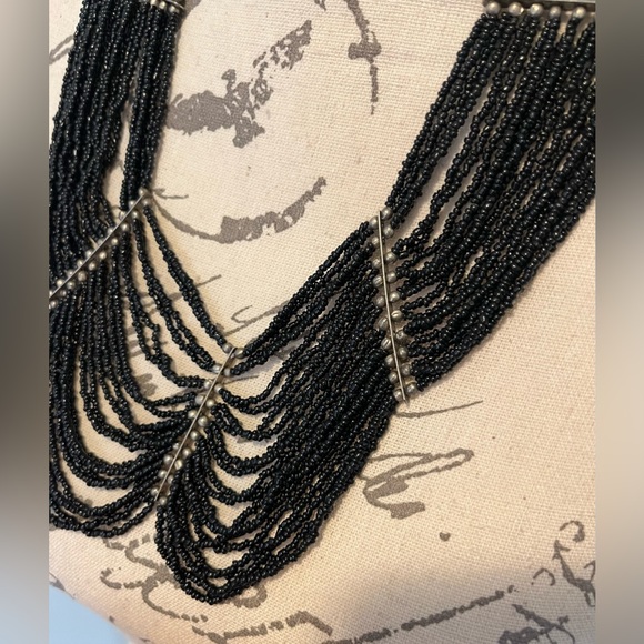 Vintage Multi Strand Hand Strung, Native, Black Seed Bead, Cleopatra Necklace. - Picture 5 of 8